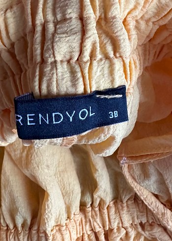 Trendyol & Milla Sarı Fırfırlı Keten Crop Top M beden