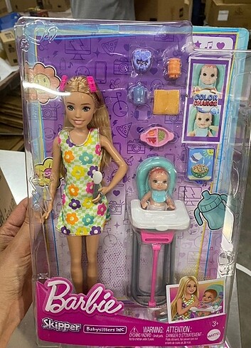 Barbie Bebek Bakıcısı Bebeği ve Aksesuar