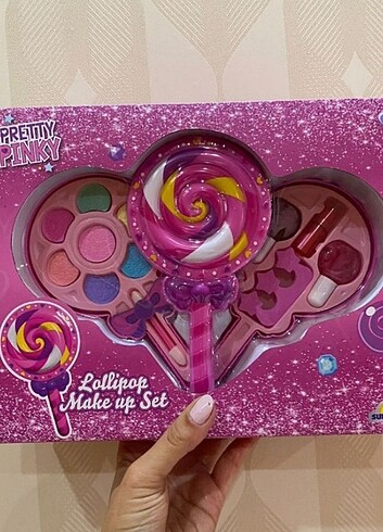 Lolilop Şekilli Makyaj Seti İki Katlı