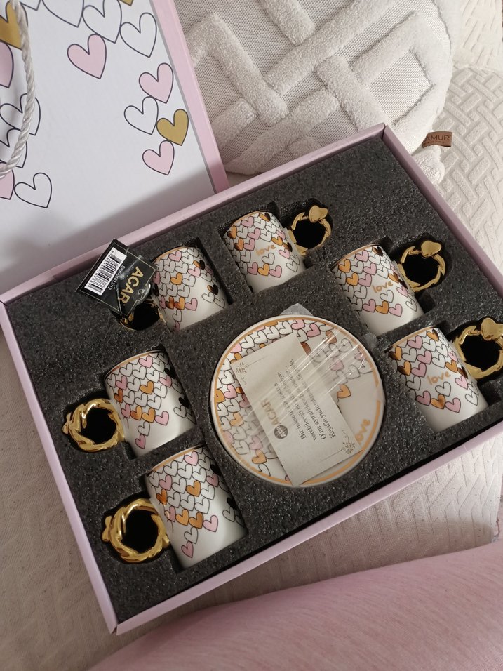 Altın Kulplu Kalp Desenli 6'lı Kahve Fincanı Seti - Görsel 3