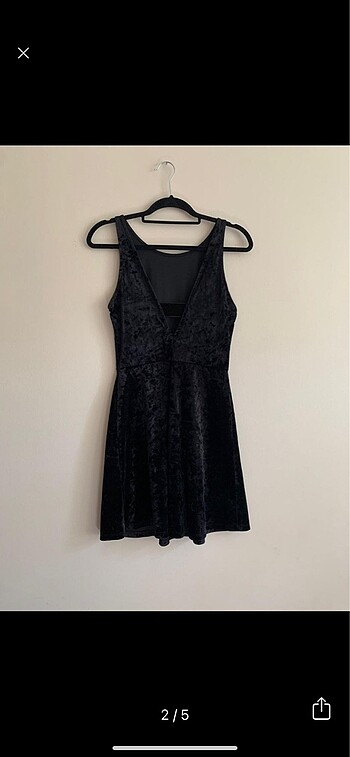 H&M H&M halter yaka kadife askılı elbise