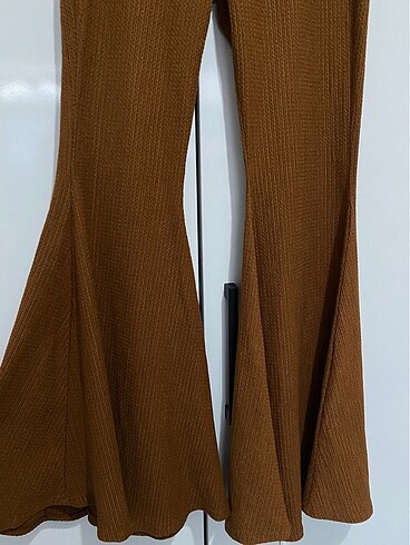 Lipsy İspanyol paça pantolon