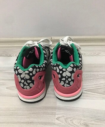 38 Beden Orijinal Adidas spor ayakkabı
