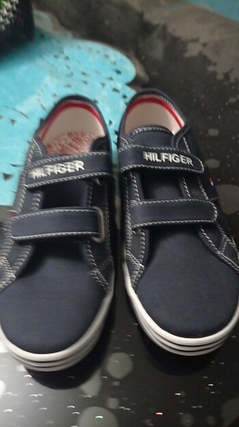 Tommy Hilfiger ayakkabı 