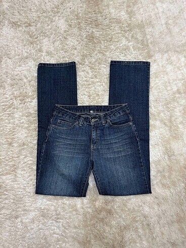 36 Beden mavi Renk 2000s flare jean