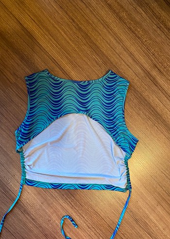 Trendyol & Milla Mavi Tie-Dye Pliseli Kolsuz Crop Top