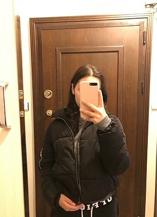 Bershka siyah şişme mont