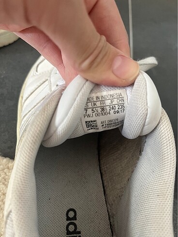 38,5 Beden Adidas orjinal