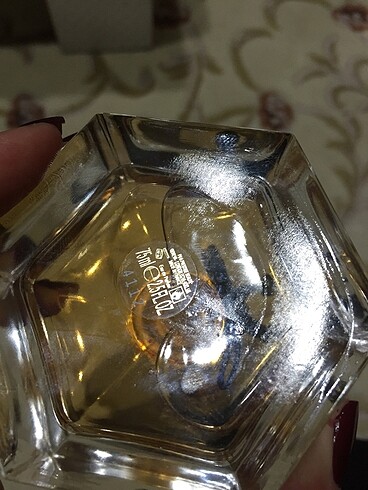 Beden Gucci Flora