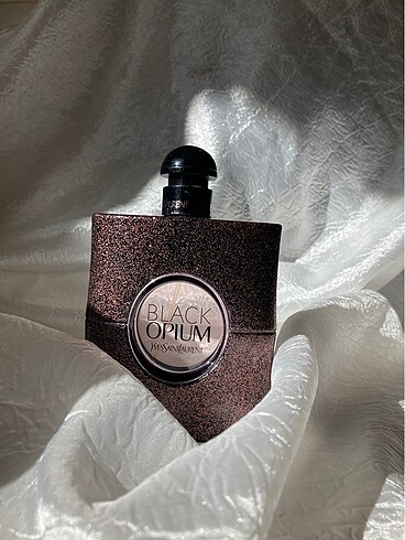 Yves Saint Laurent Black Opium