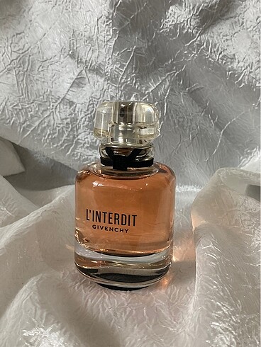 Givenchy L?interdit