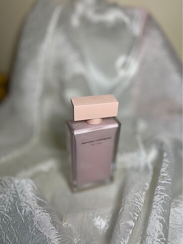Narciso Rodriguez Narciso Rodriguez for her