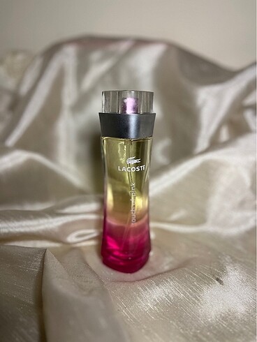 Lacoste Touch of Pink