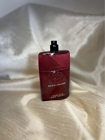 Gucci pour Femme Absolute