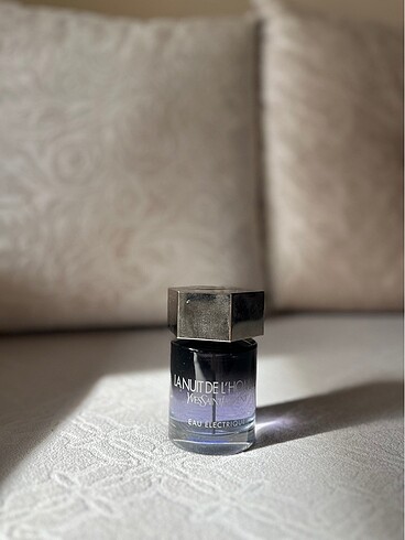 Yves Saint Laurent Eau Electrique