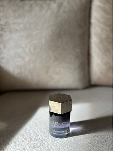 Beden Yves Saint Laurent Eau Electrique
