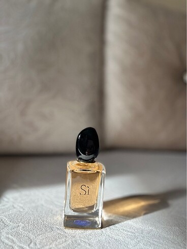  Beden Giorgio Armani Si 50 ml