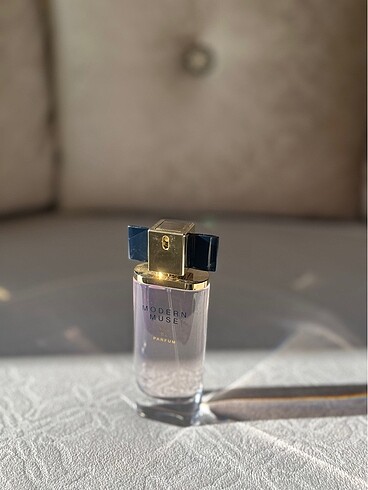 Beden Renk Estee Lauder Modern Muse EDP 50 ml