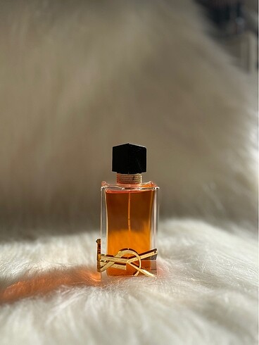 Yves Saint Laurent Yves Saint Laurent Libre Intense
