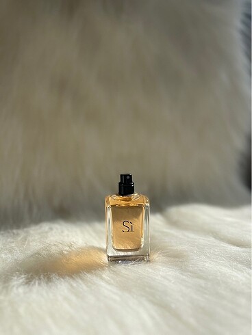 Giorgio Armani Si 50 ml