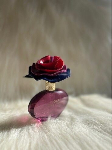 Beden Marc Jacobs Lola