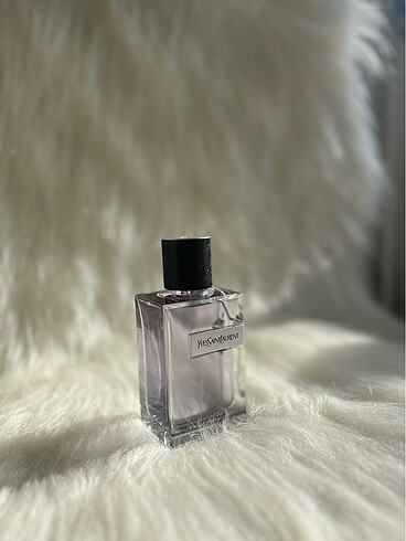 Yves Saint Laurent Yves Saint Laurent Y