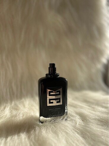 GIVENCHY Givenchy Gentleman society