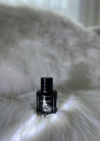 Dior Sauvage Elixir Erkek Parfümü Siyah - Görsel 3