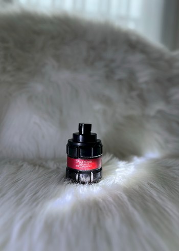Viktor & Rolf Spicebomb Infrared - Görsel 5