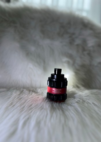 Viktor & Rolf Spicebomb Infrared - Görsel 3