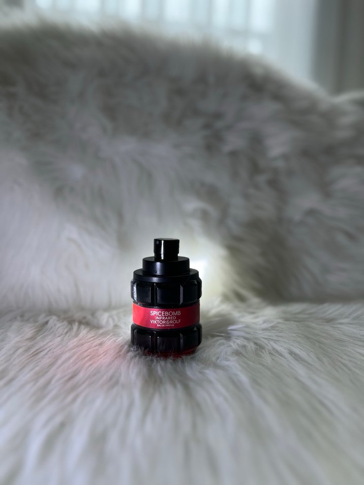 Viktor & Rolf Spicebomb Infrared - Görsel 4