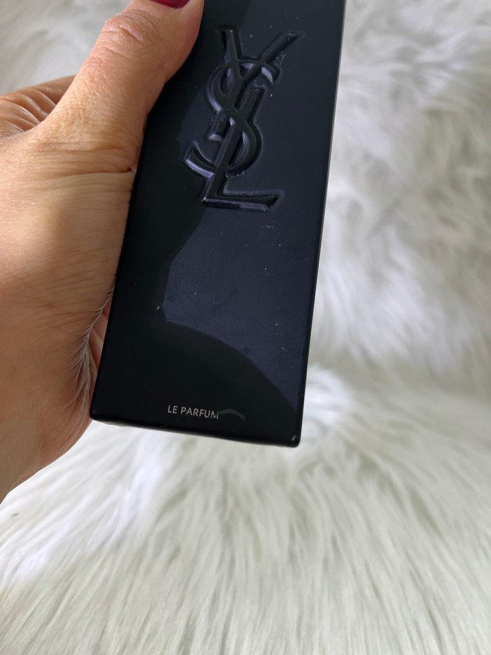 YSL Myself le parfum Siyah Erkek Parfümü - Görsel 4