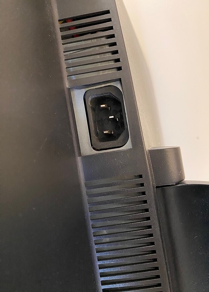 casper 900w monitör - Görsel 4