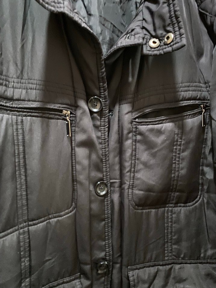 Düğmeli Siyah Erkek Sokak Stili Mont - Görsel 2