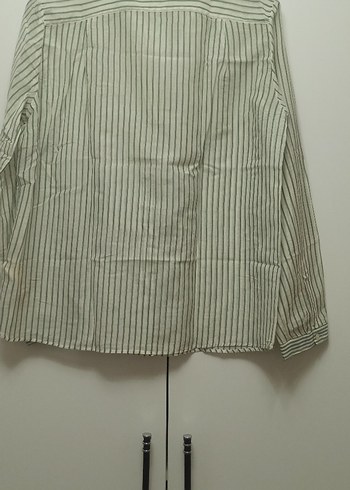 l Beden Massimo Dutti Çizgili V Yakalı Gömlek