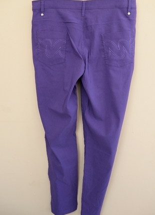 Markasız Ürün MOR RENKLİ LYCRA LI BORU PAÇA PANTOLON