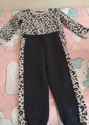 5 Yaş Beden Alt üst kışlık Kahverengi Leopar Desenli Bebek Kız eşortmanTakım