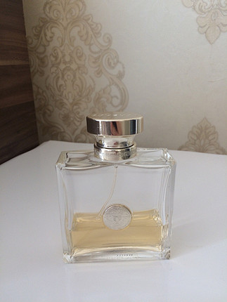 Versace çok hoş kokulu parfüm