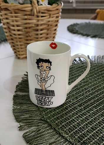 Bernardo Betty Boop kupa