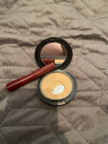 MAC Mac studio fix powder nc40