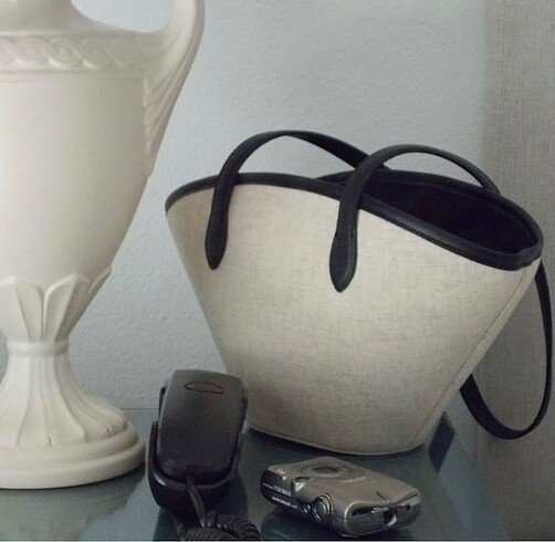 Suud Mussel Bag