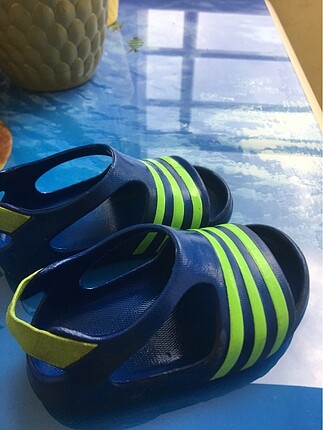 Adidas Erkek çocuk sandalet-terlik