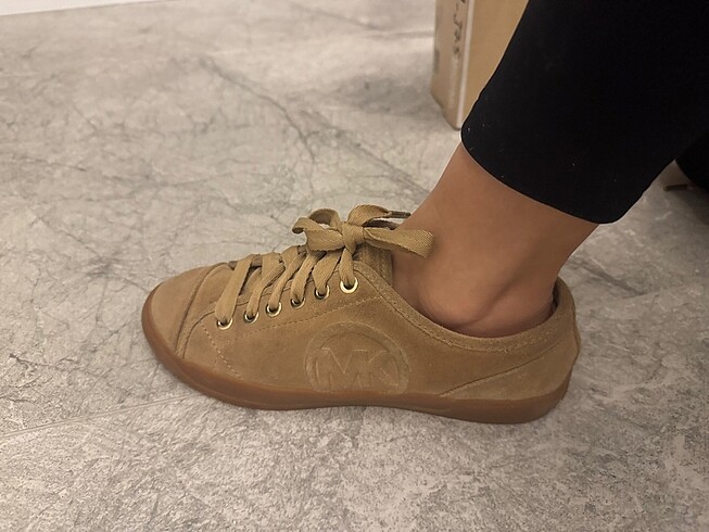 Michael Kors Sneakers