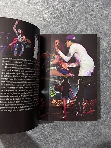 Beden Renk Justin Bieber: Sonsuzluğa Doğru İlk Adım Kitap