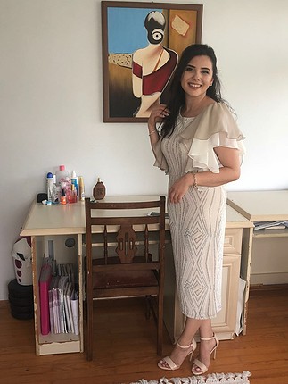 l Beden Önünde ufacık bir leke var belli olmuyor resimledim bir kere söz