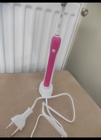 Oral b pro 1 750 şarj edilebilir 