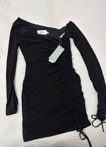 m Beden siyah Renk Oleg cassini drapeli büzgülü elbise