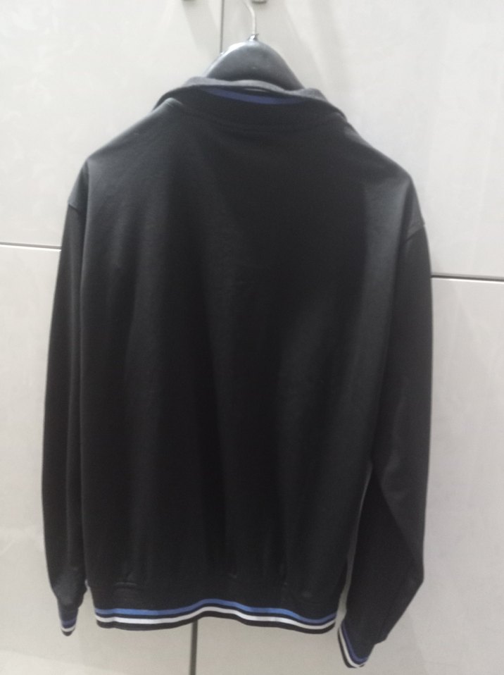 Spor Fermuarlı Yüksek Yaka Ceket - Görsel 3