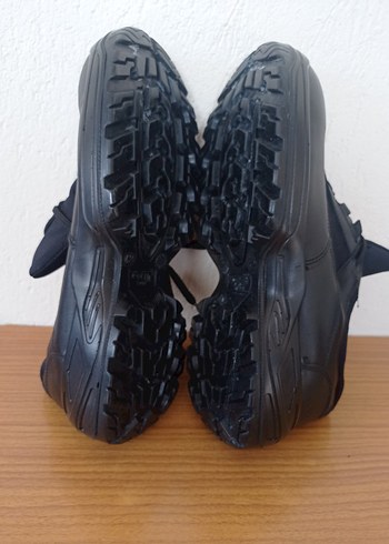 Siyah Erkek Goth Bot - Görsel 9