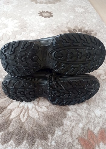 Siyah Erkek Goth Bot - Görsel 7